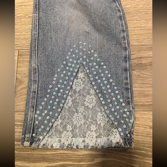 R.V.T. jeans co lace and gem embellished jeans 18 1/2 - Picture 8 of 11